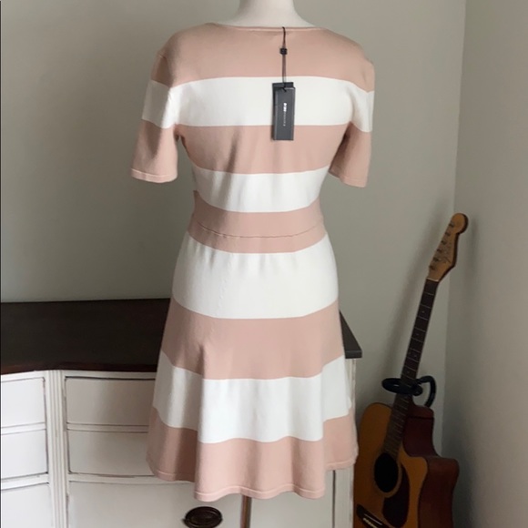 COPY - BCBGMaxazria stretch shift dress cream/tan white - Picture 2 of 9